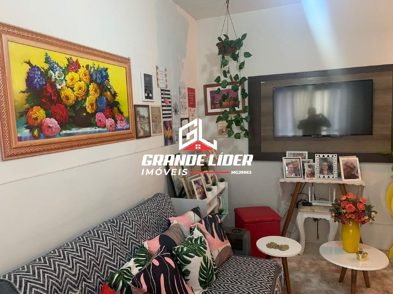 Casa Geminada à venda no Eldorado: 