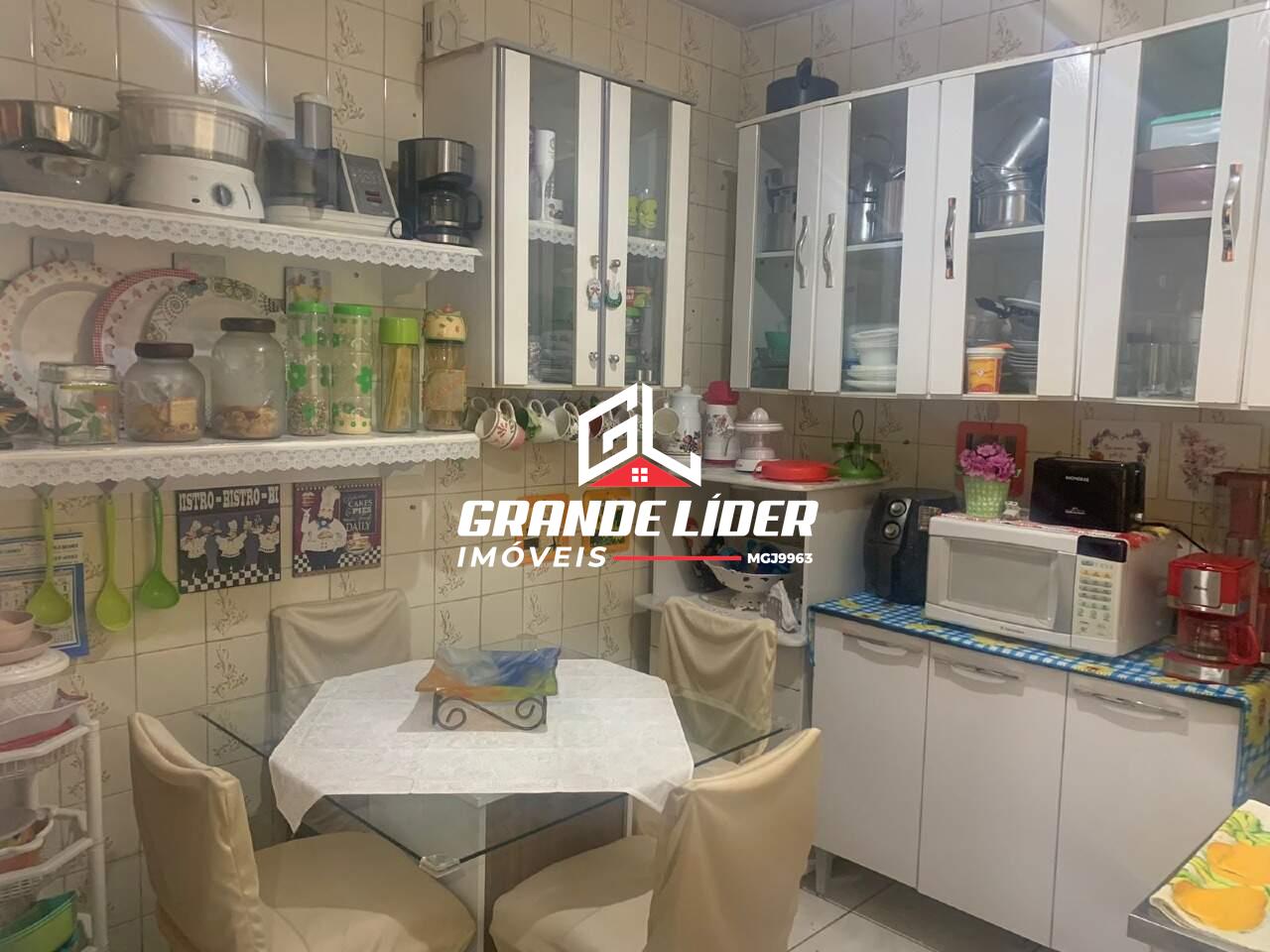 Casa Geminada à venda no Eldorado: 