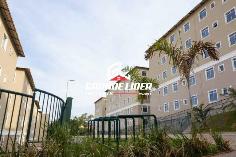 Apartamento à venda no Frei Leopoldo: 