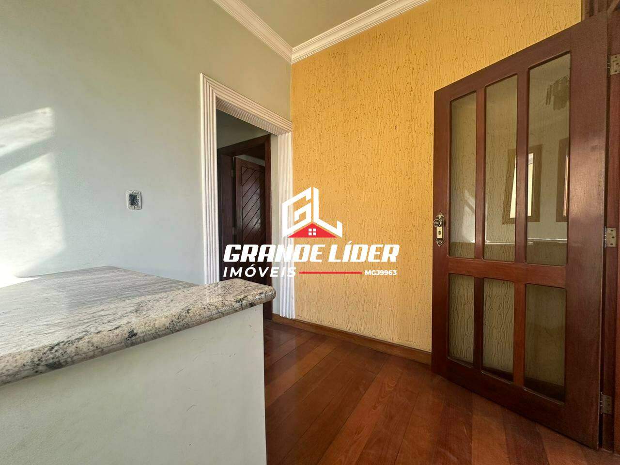 Casa à venda no Três Barras: 