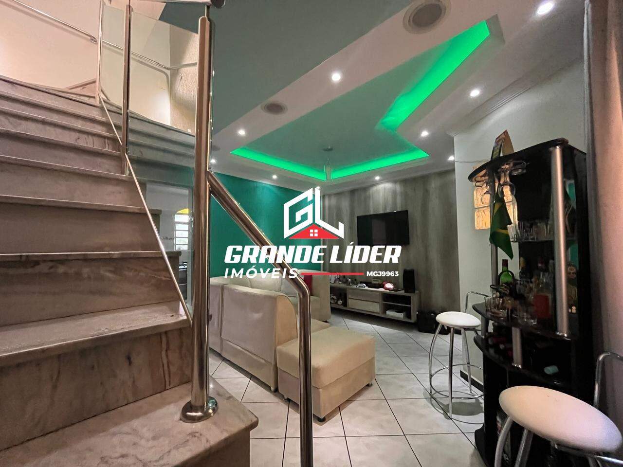 Casa Geminada à venda no Fonte Grande: 