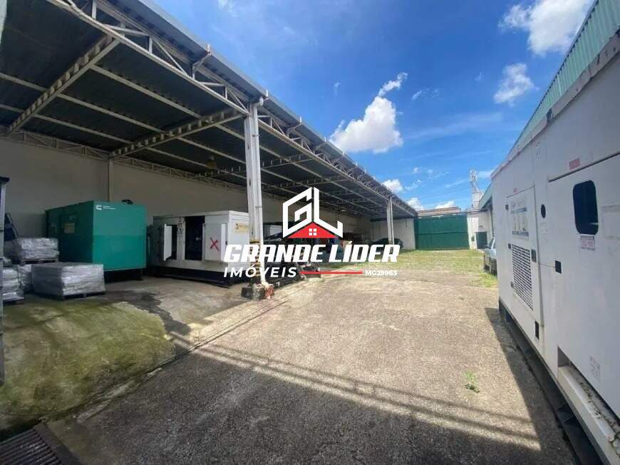Galpão à venda no Industrial: 