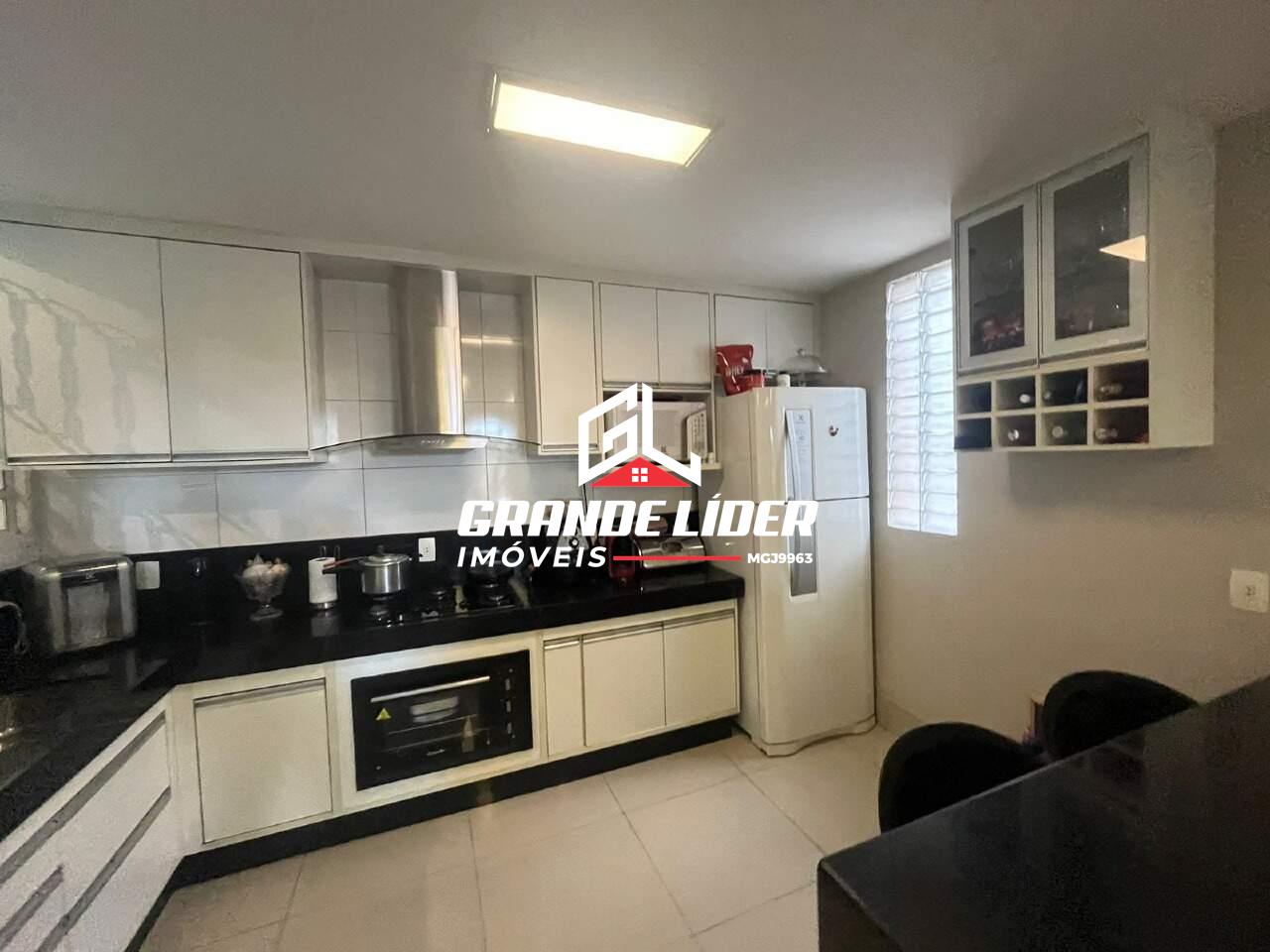 Casa Geminada à venda no Fonte Grande: 