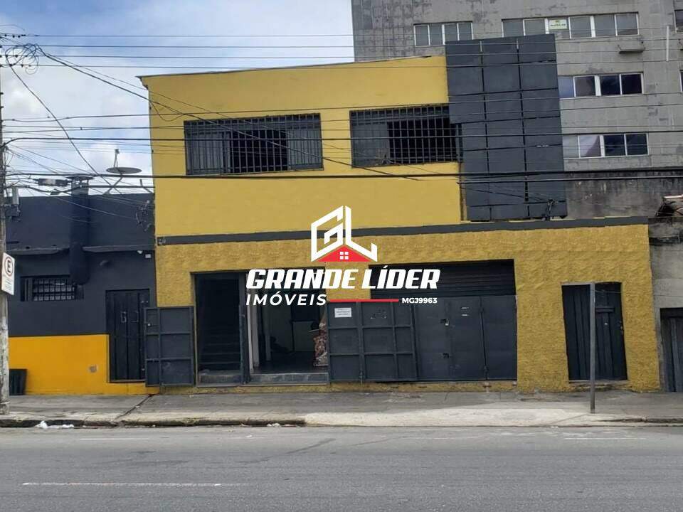 Prédio à venda no Carlos Prates: 