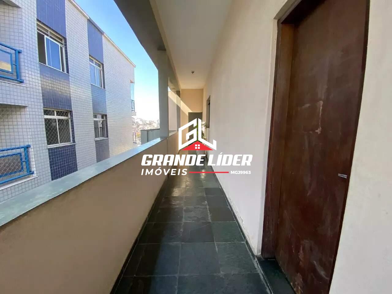 Sala à venda no Santa Cruz Industrial: 