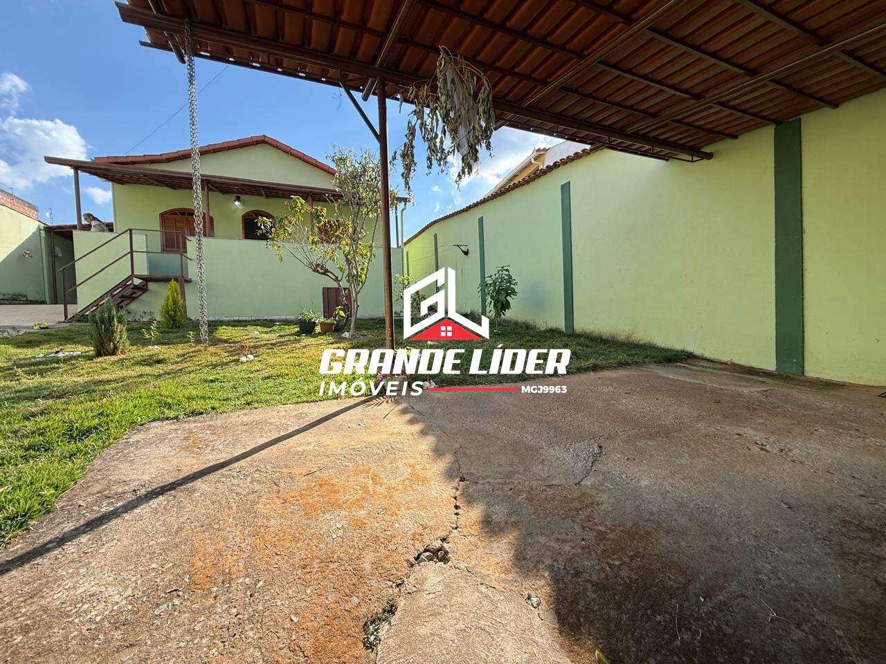 Casa à venda no Icaivera: 