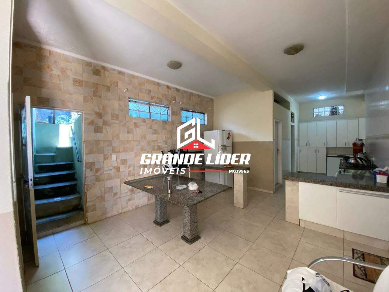 Casa à venda no Tirol: 