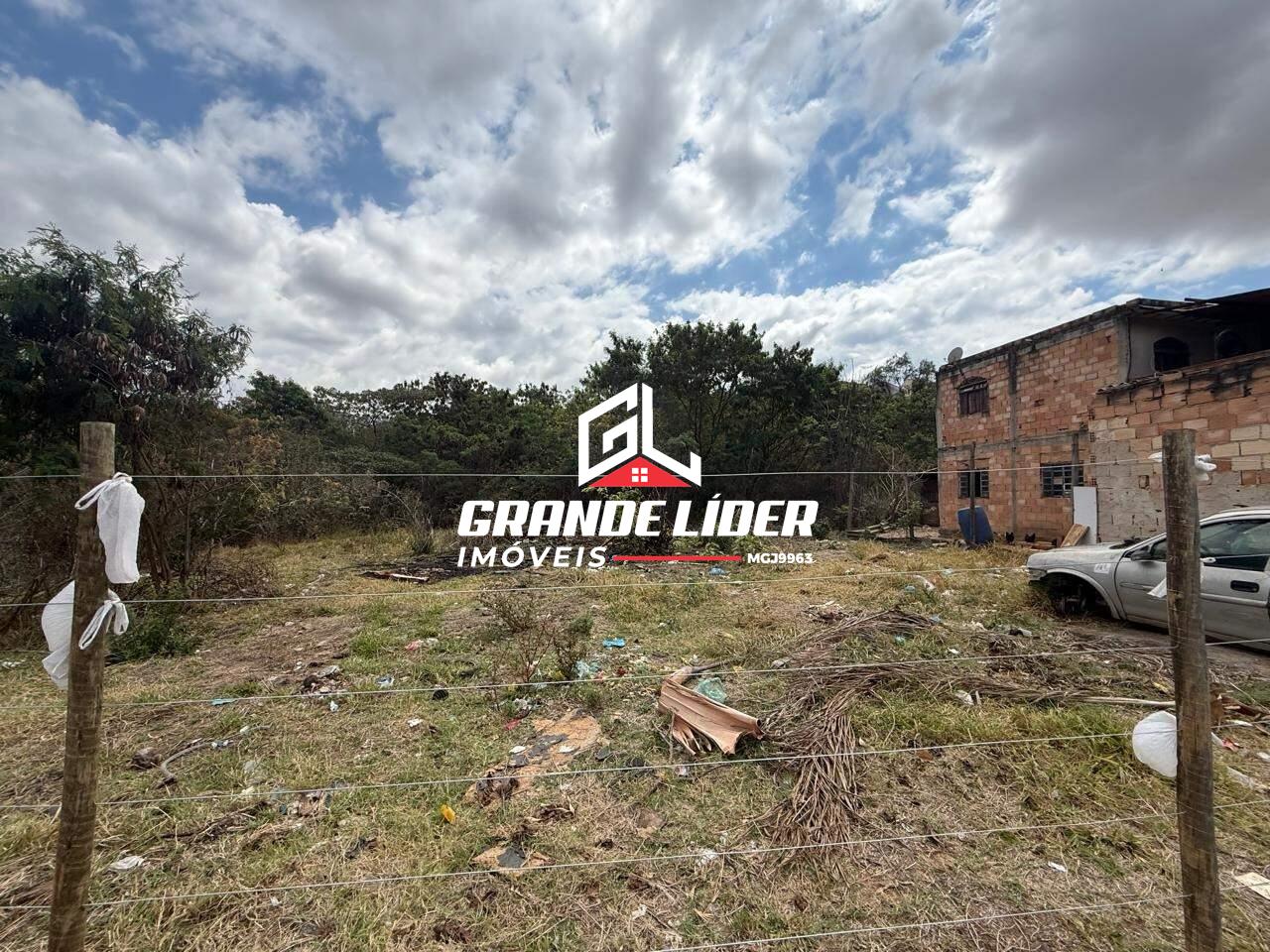 Lote à venda no Palmeiras (Parque Durval de Barros): 