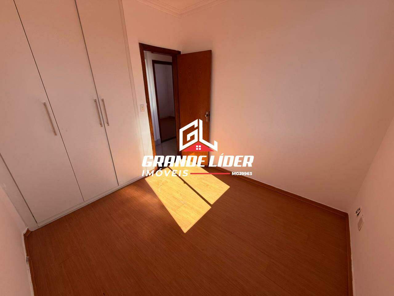 Cobertura à venda no Eldorado: 