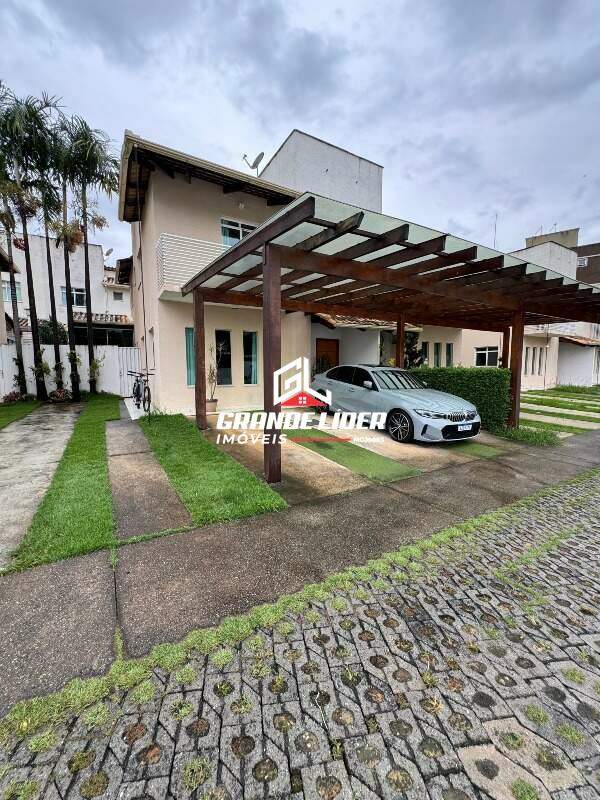 Casa à venda no Centro: 