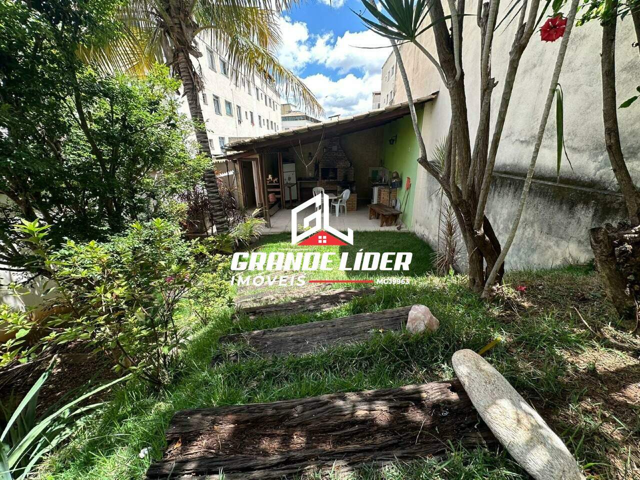 Casa à venda no Jardim Riacho das Pedras: 