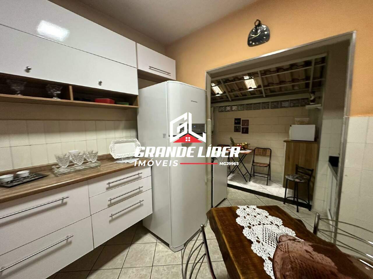 Área privativa à venda no Fonte Grande: 