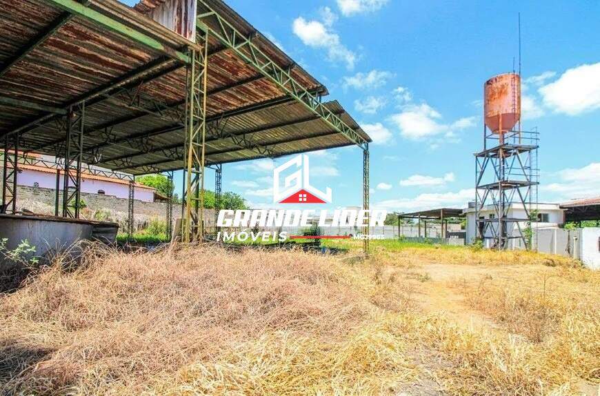 Galpão à venda no Centro: 