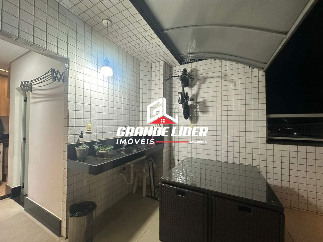 Cobertura à venda no Inconfidentes: 