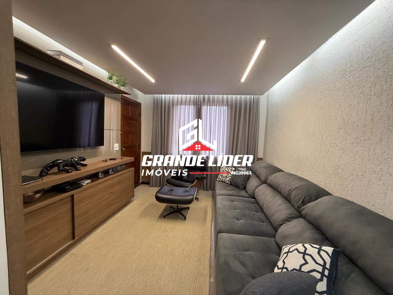 Área privativa à venda no Glória: 