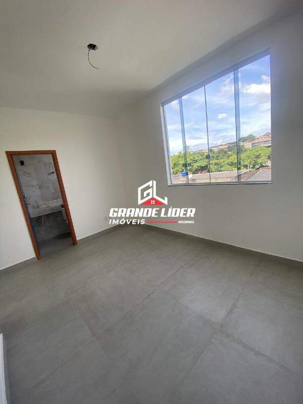 Casa Geminada à venda no Letícia: 