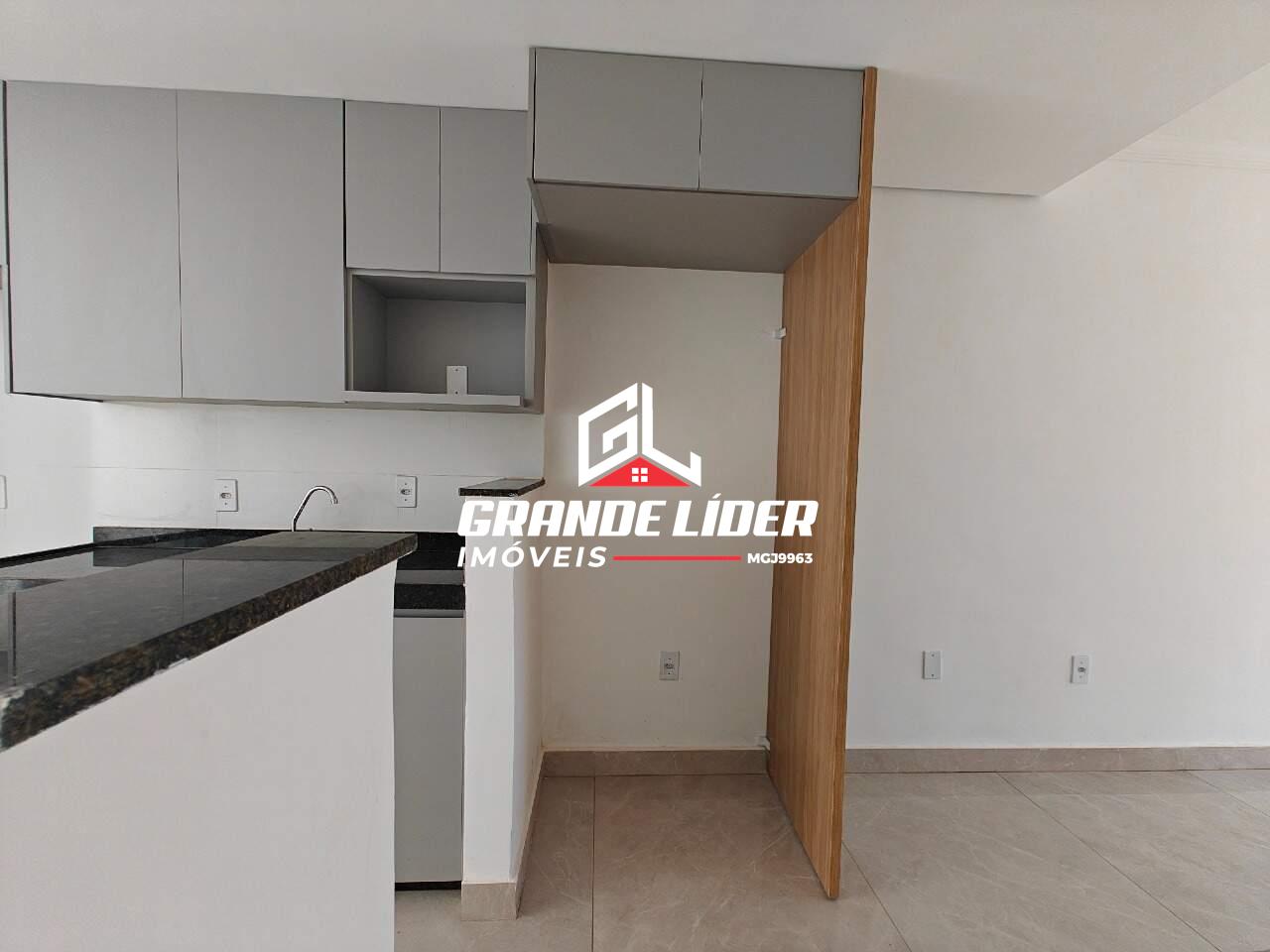 Casa Geminada à venda no Piratininga: 