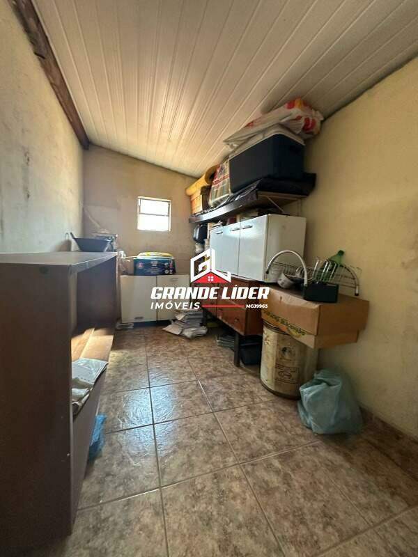 Loja à venda no Perobas 2 : 