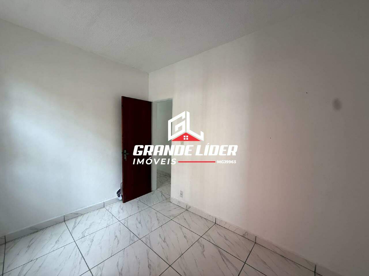 Apartamento à venda no Riacho das Pedras: 