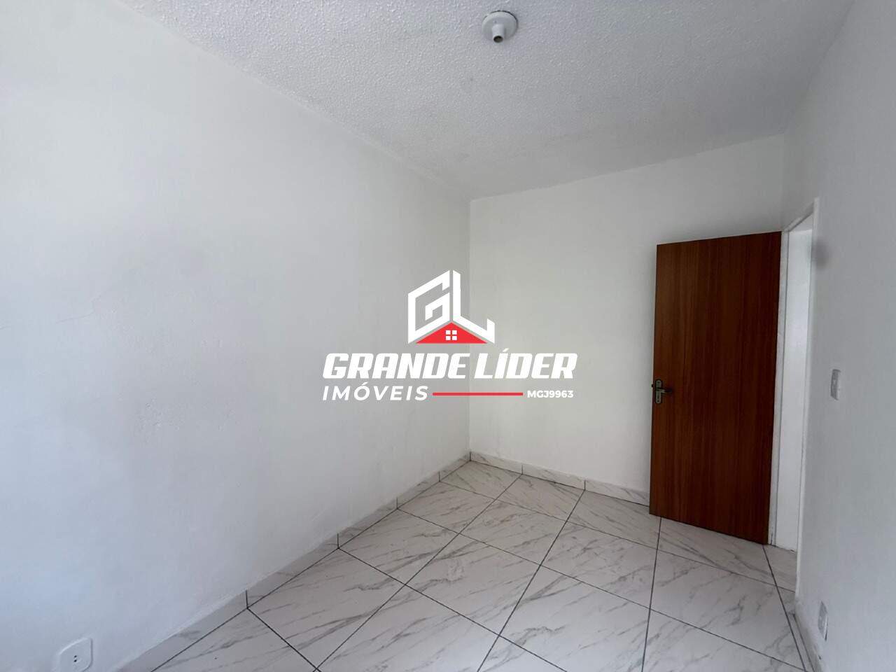 Apartamento à venda no Riacho das Pedras: 