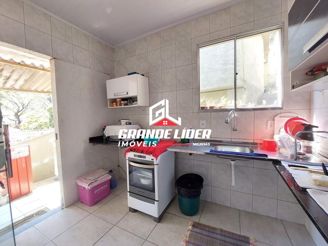 Casa à venda no Flávio Marques Lisboa: 