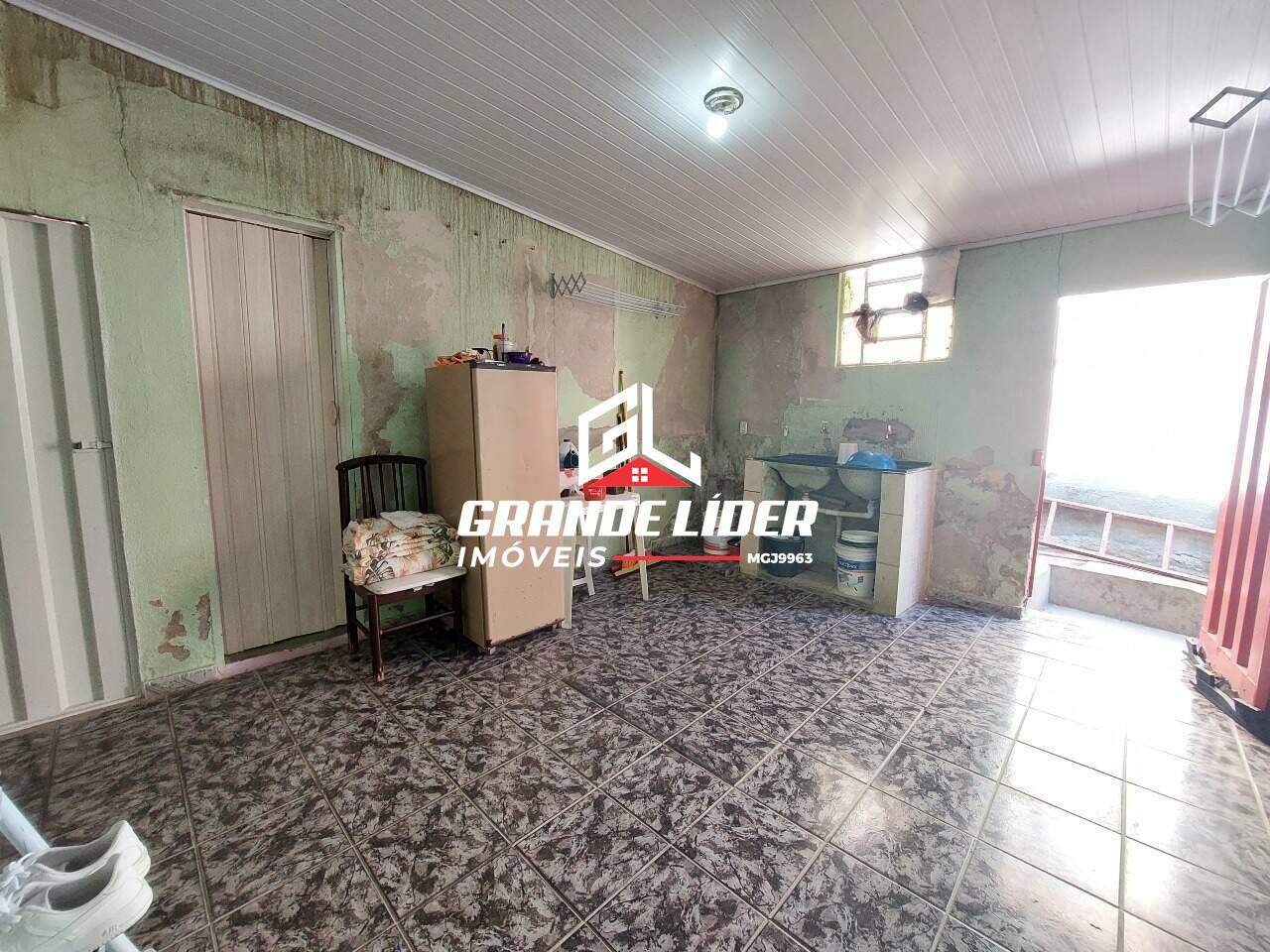 Casa à venda no Flávio Marques Lisboa: 