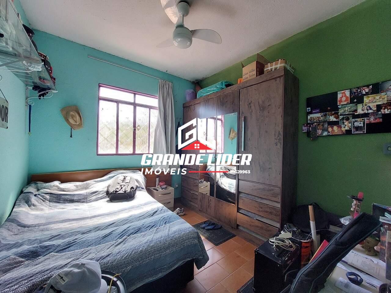 Casa à venda no Flávio Marques Lisboa: 