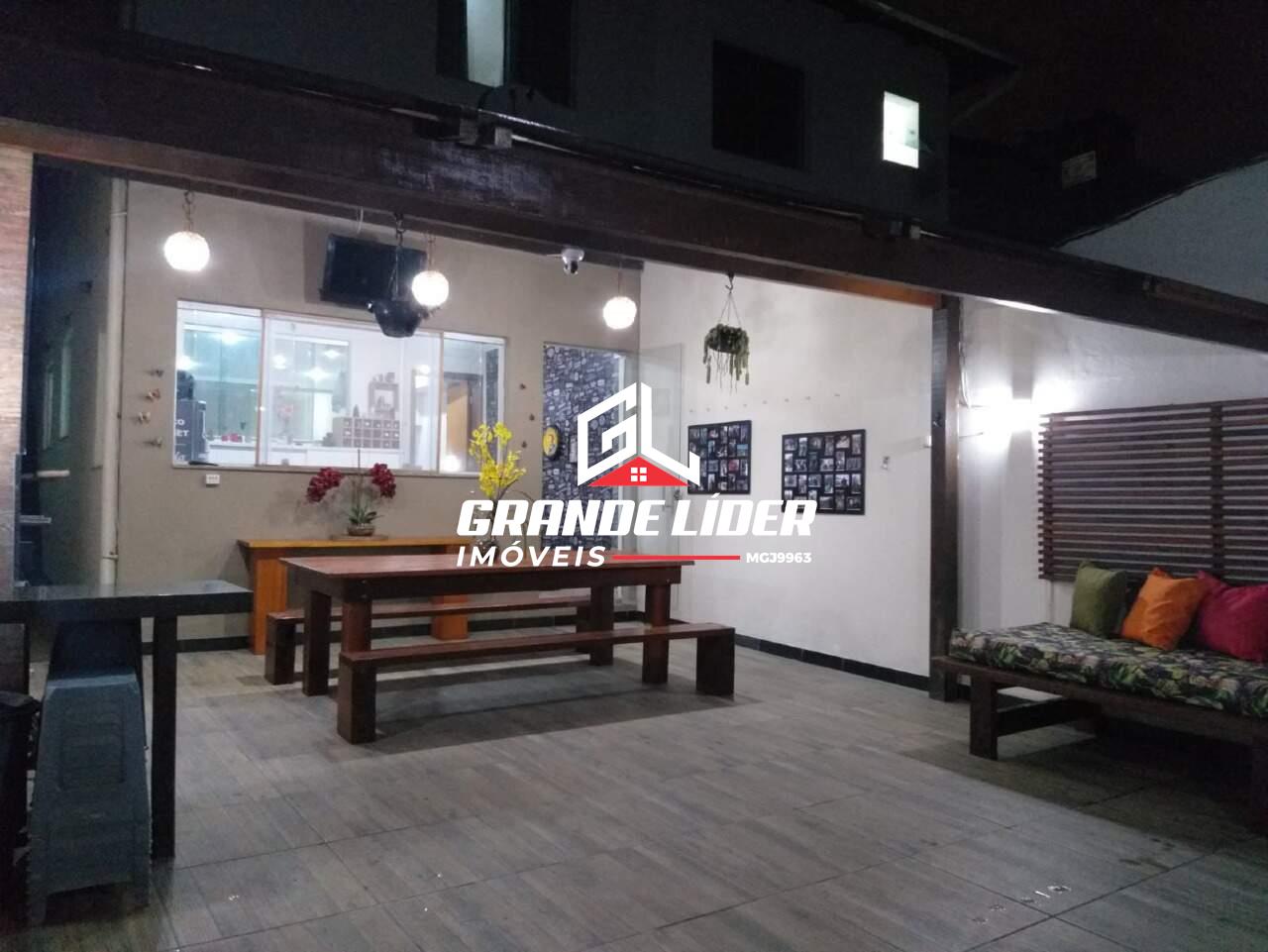 Casa Geminada à venda no Europa: 