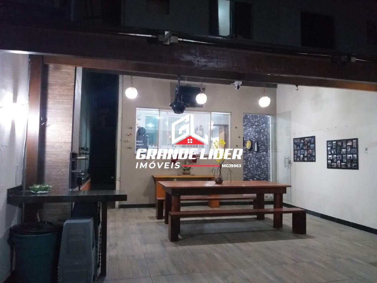 Casa Geminada à venda no Europa: 