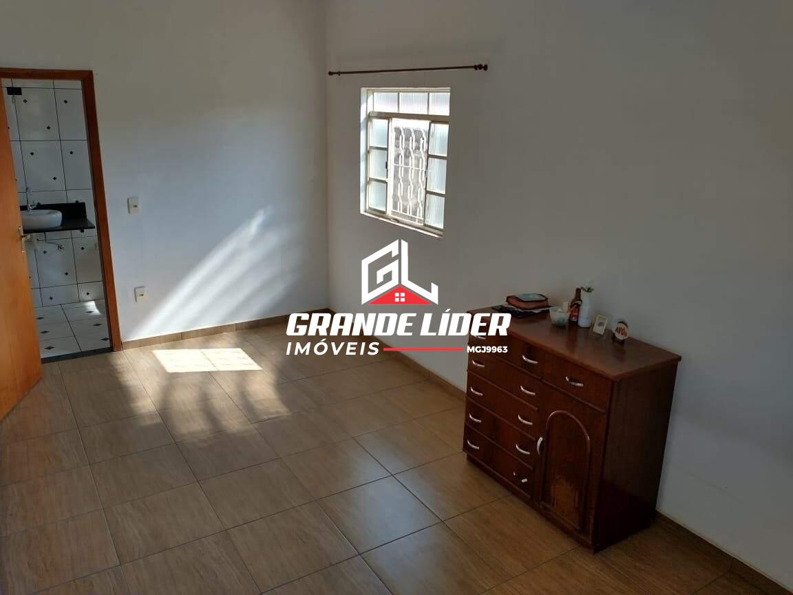 Casa à venda no Alvorada: 