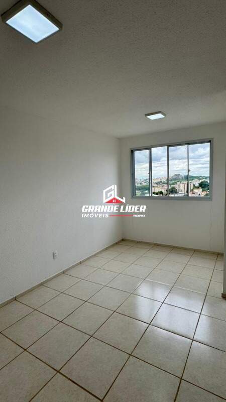 Apartamento à venda no Jardim Riacho das Pedras: 