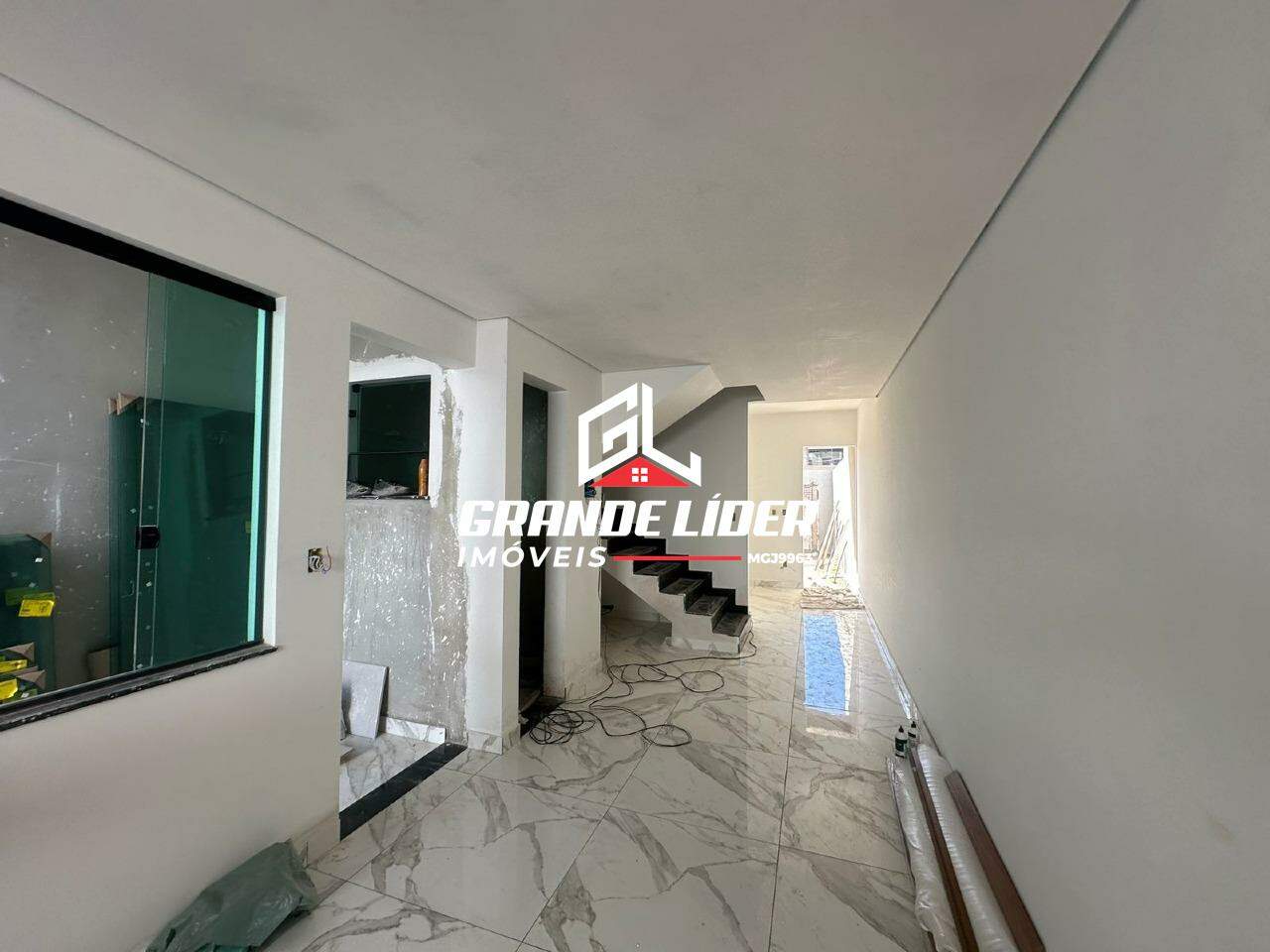 Casa Geminada à venda no Icaivera: 