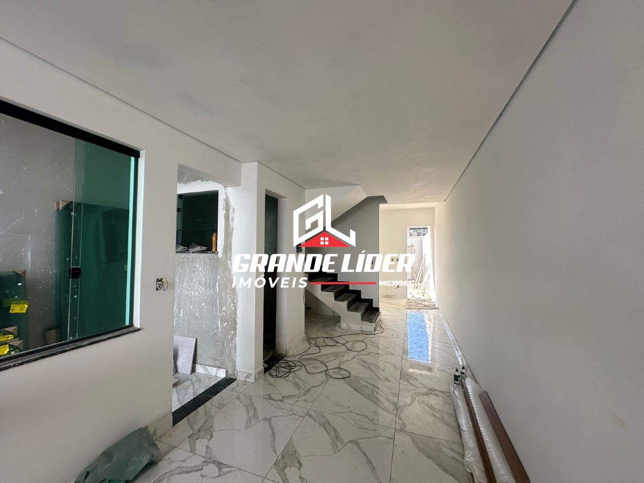 Casa Geminada à venda no Icaivera: 