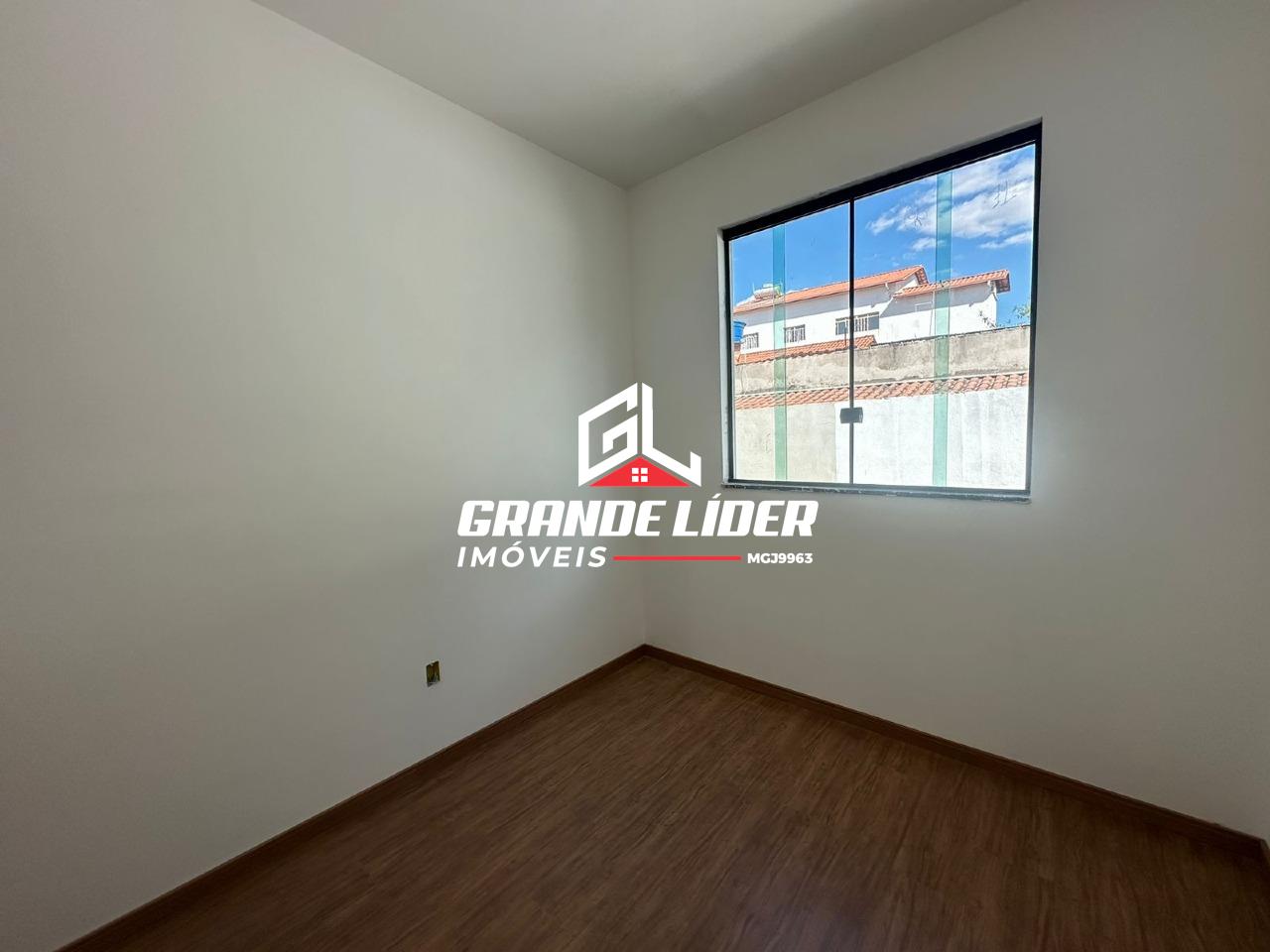 Casa Geminada à venda no Icaivera: 