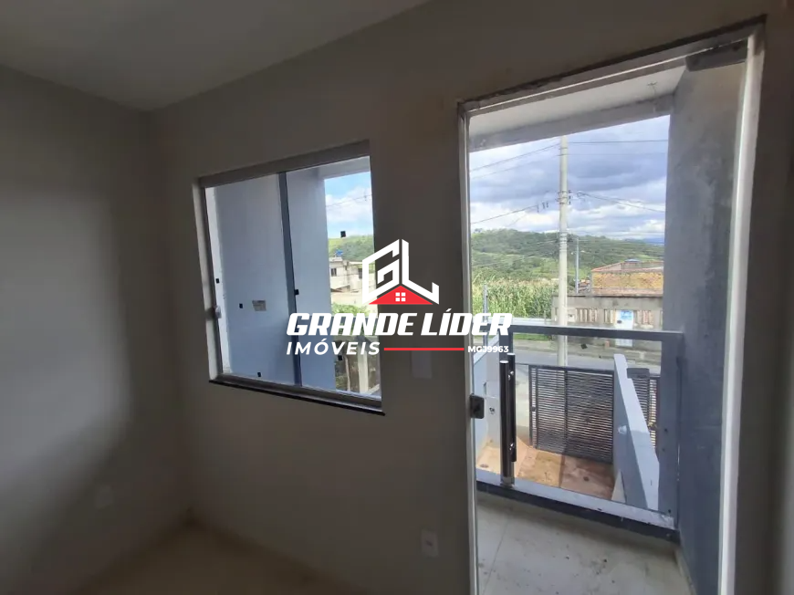 Casa Geminada à venda no Duque de Caxias: 
