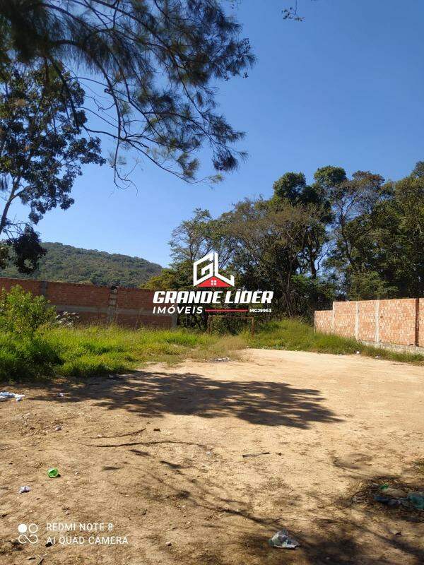 Lote à venda no Marimbá: 