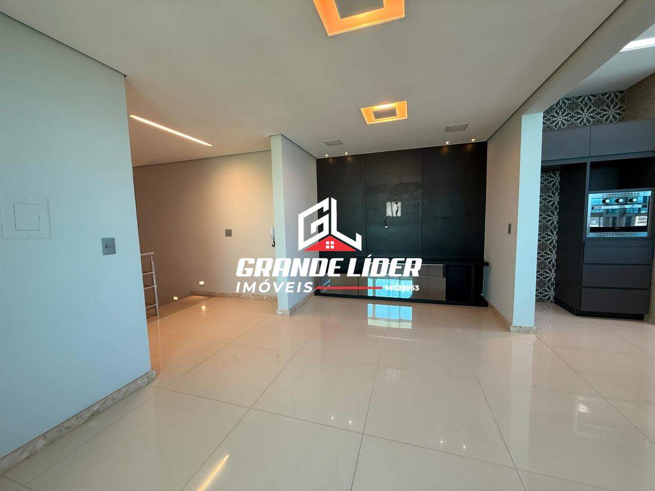 Cobertura à venda no Eldorado/Cidade Jardim Eldorado: 