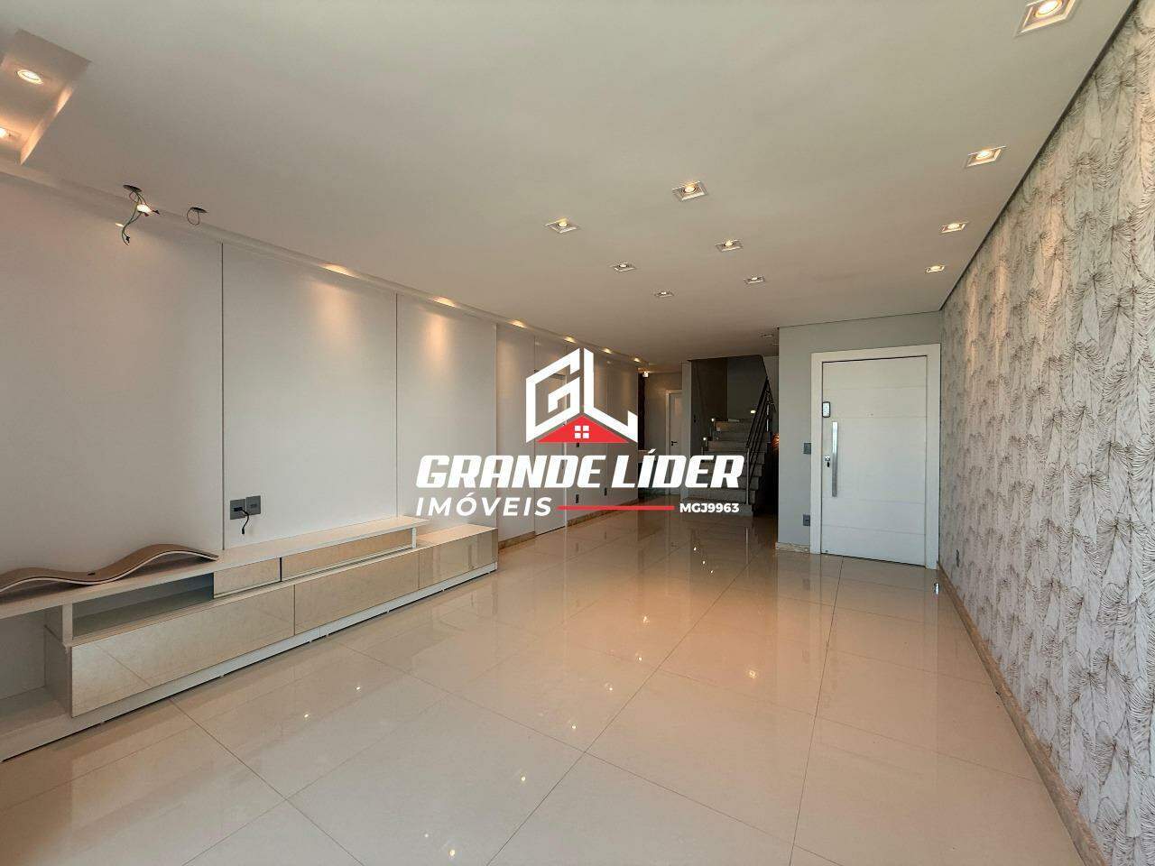 Cobertura à venda no Eldorado/Cidade Jardim Eldorado: 