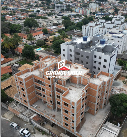 Apartamento à venda no Santa Branca: 