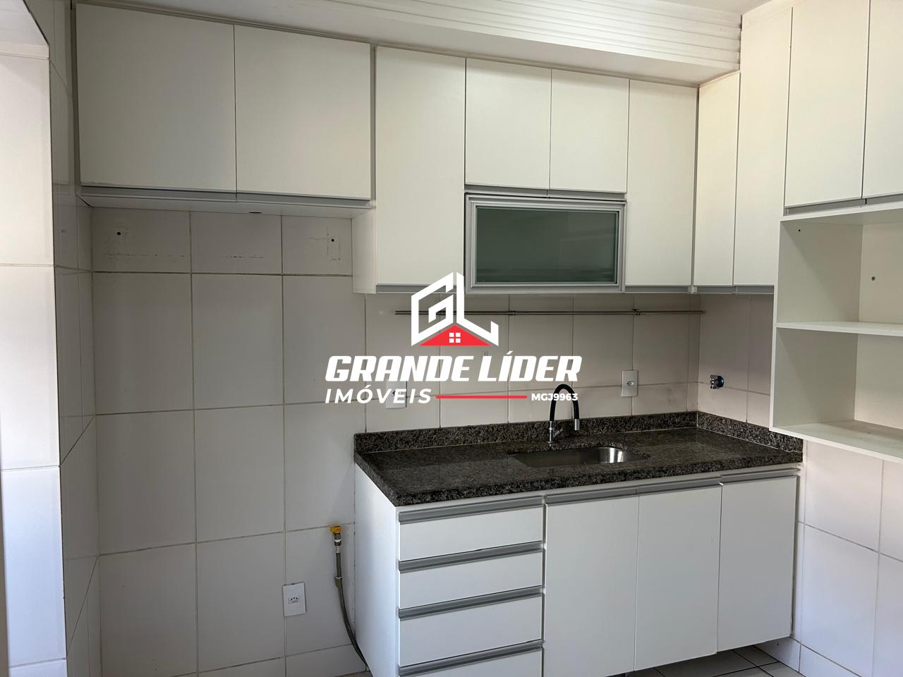 Apartamento à venda no Castelo: 