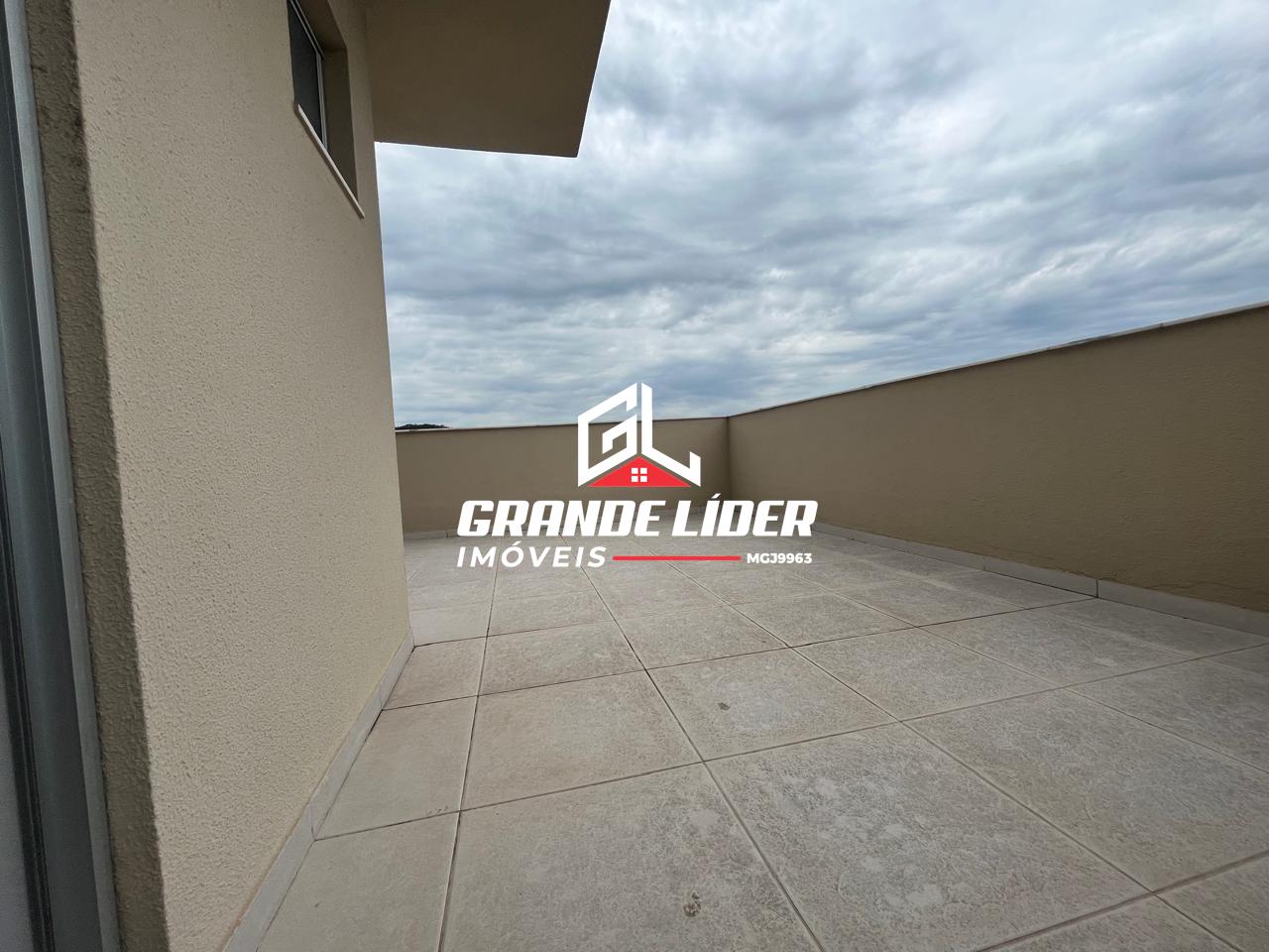 Cobertura à venda no Cabral: 