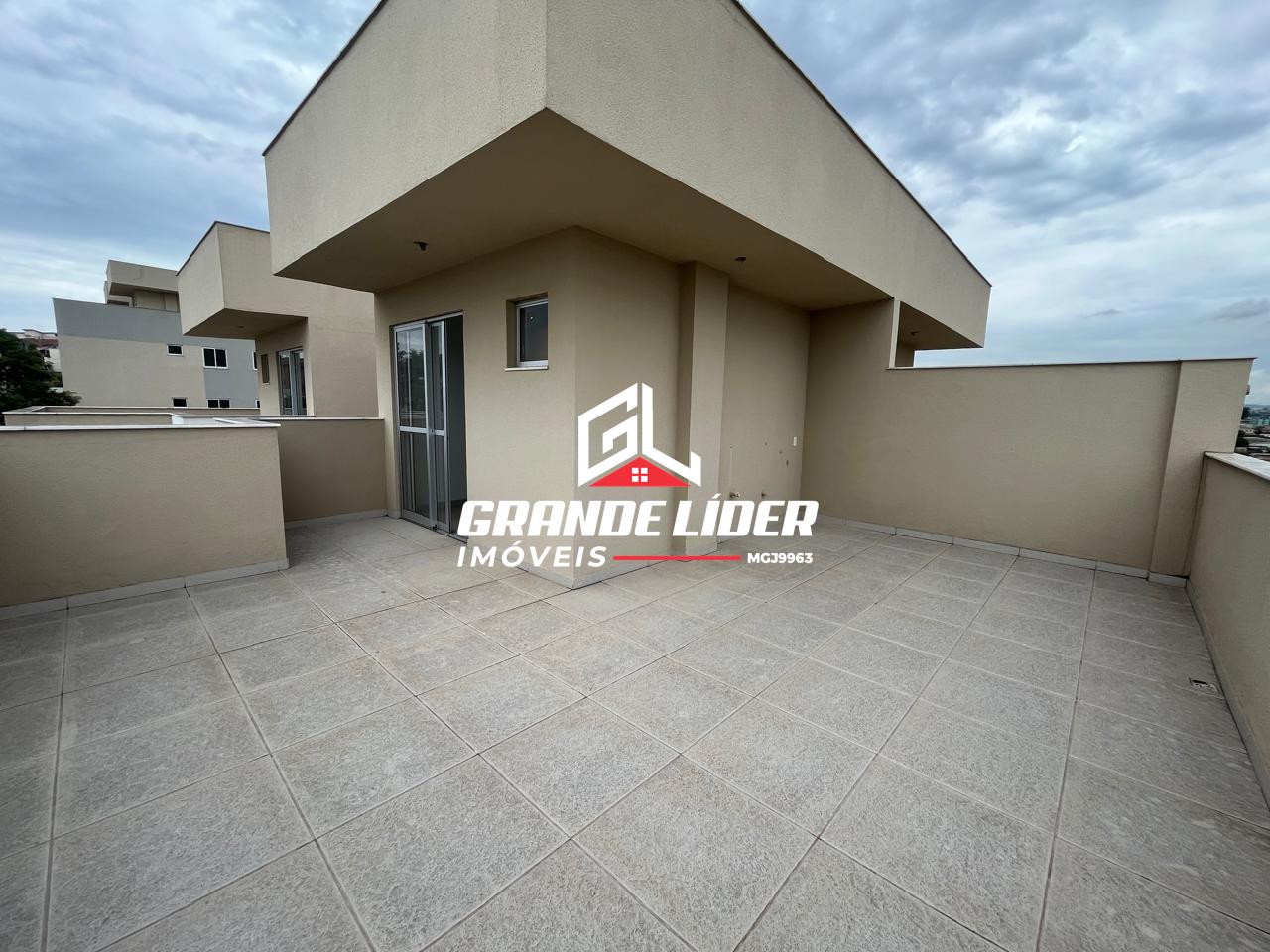 Cobertura à venda no Cabral: 