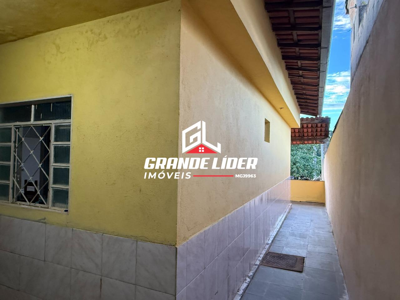 Casa à venda no Novo Retiro: 