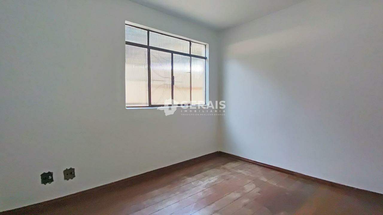 Apartamento para aluguel no NITERÓI: 07- QUARTO 02