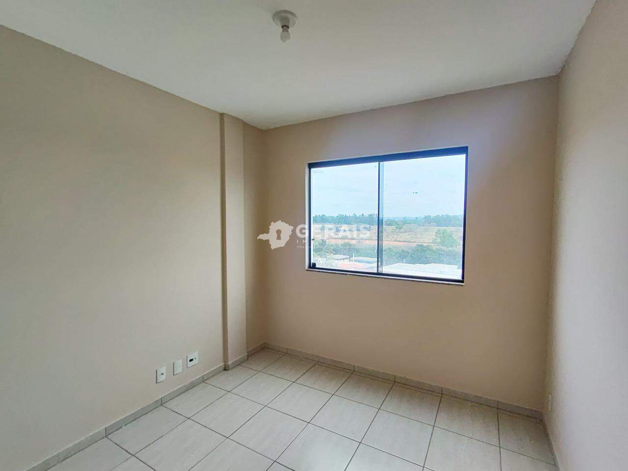Apartamento para aluguel no SAO JOSE: 05- QUARTO 02