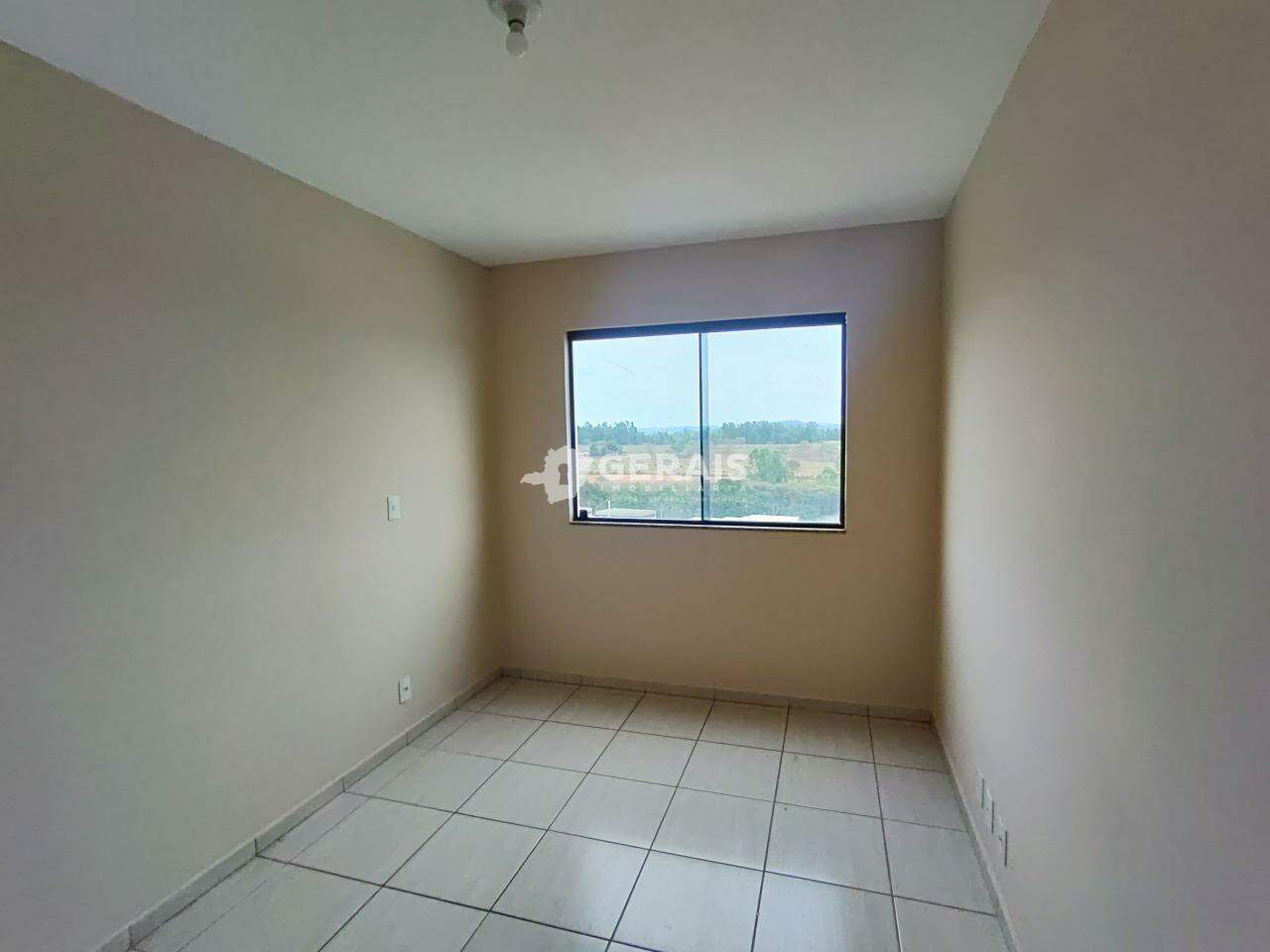 Apartamento para aluguel no SAO JOSE: 04- QUARTO 01
