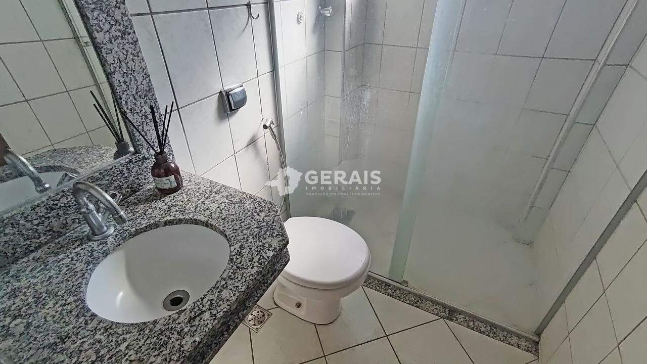 Apartamento para aluguel no CENTRO: 07- BANHO SOCIAL