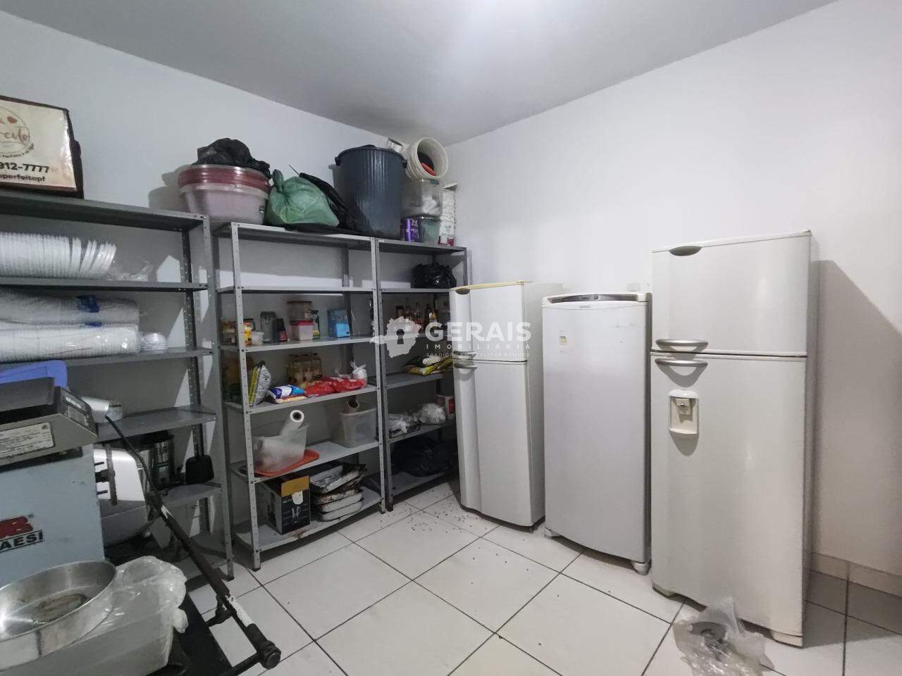 Casa para aluguel no CENTRO: 07- QUARTO 02