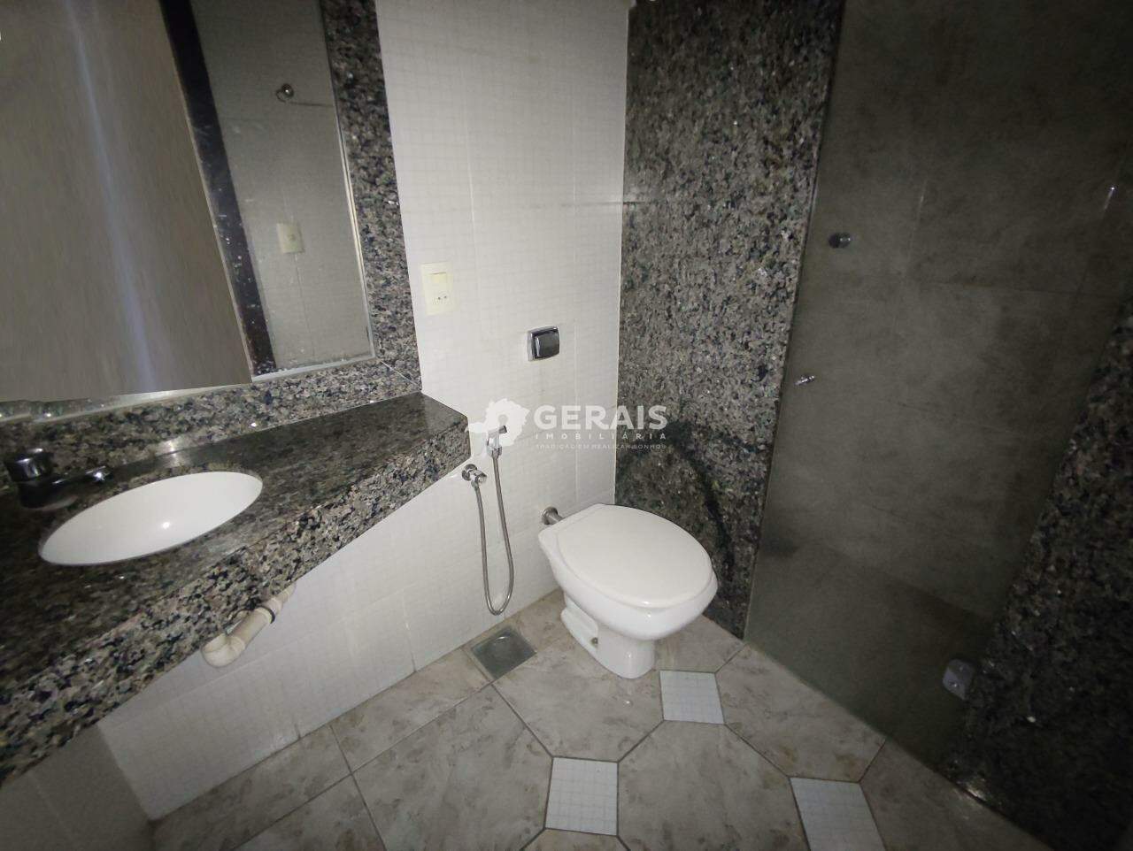 Apartamento para aluguel no CENTRO: 09 - BANHO SOCIAL