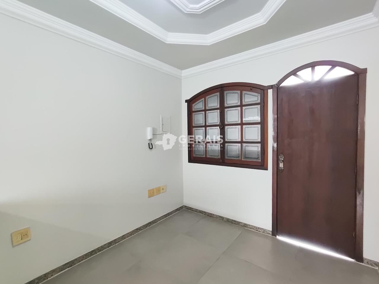 Casa para aluguel no BOM PASTOR: 03- SALA